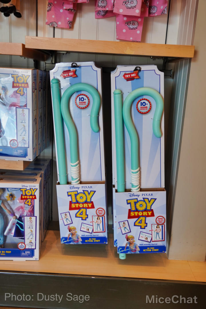 , Disneyland Update – Red, White and Boooooo