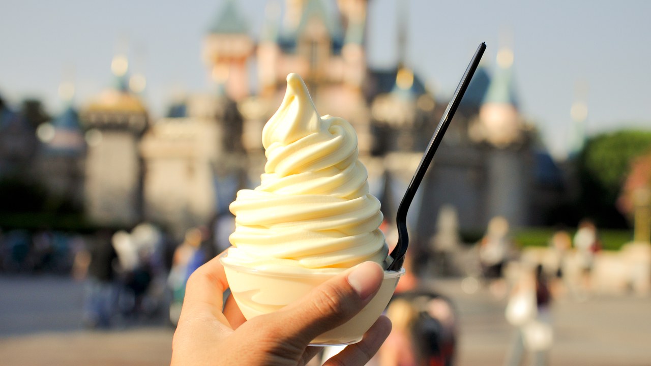 Fab’s Five: Delicious Disneyland Snacks of All Time