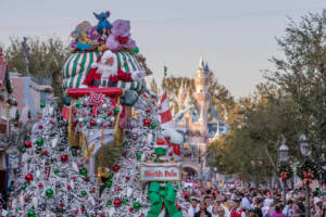 Disneyland Christmas, Disneyland Resort Announces Christmas in July