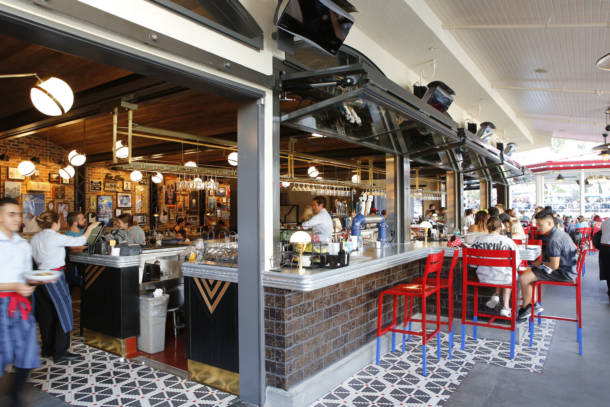 Disneyland Bars, Boozyland: The Best Bars of the Disneyland Resort