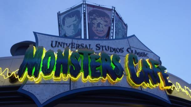 Universal Studios Orlando Classic Monsters Cafe