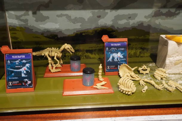 , Jurassic World The Ride a Splashing Success