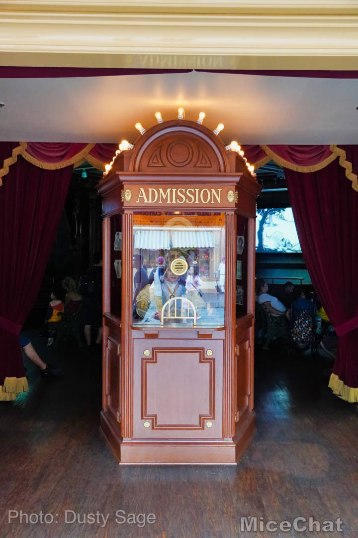 , Disneyland Resort Update: The California Shake, Shake, Shake