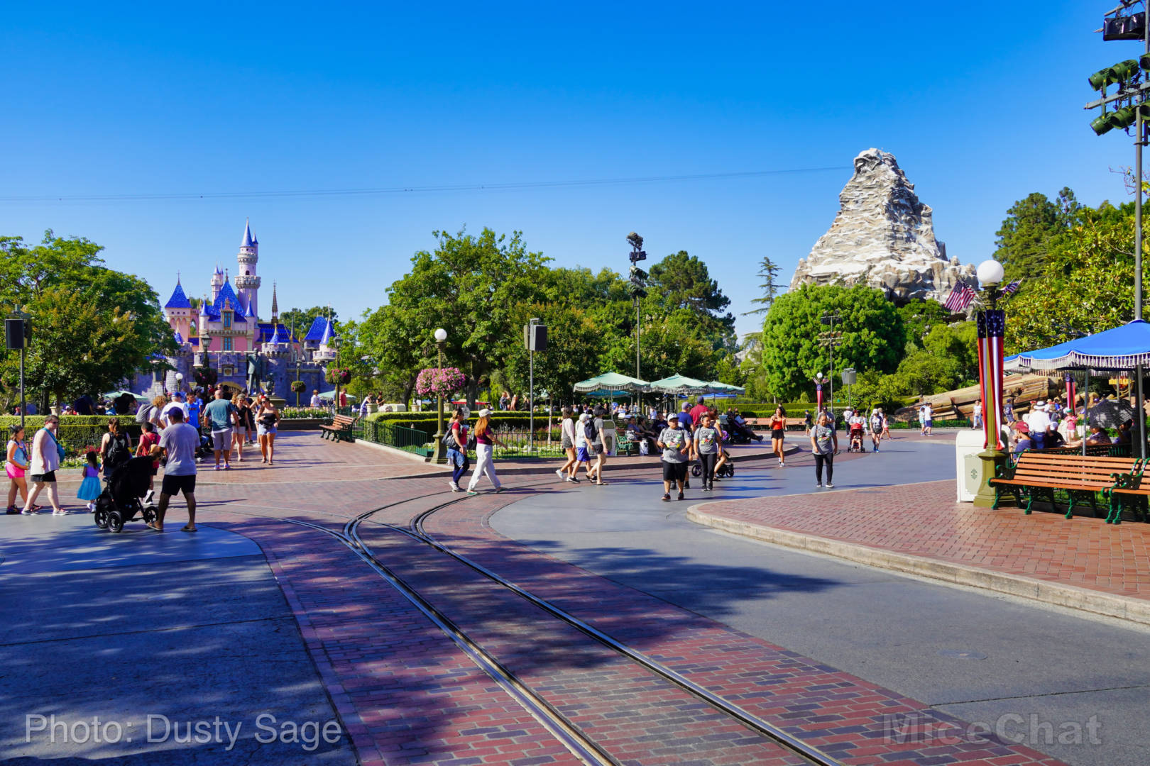 , Disneyland Update &#8211; Some Things Hot and Some Things Not