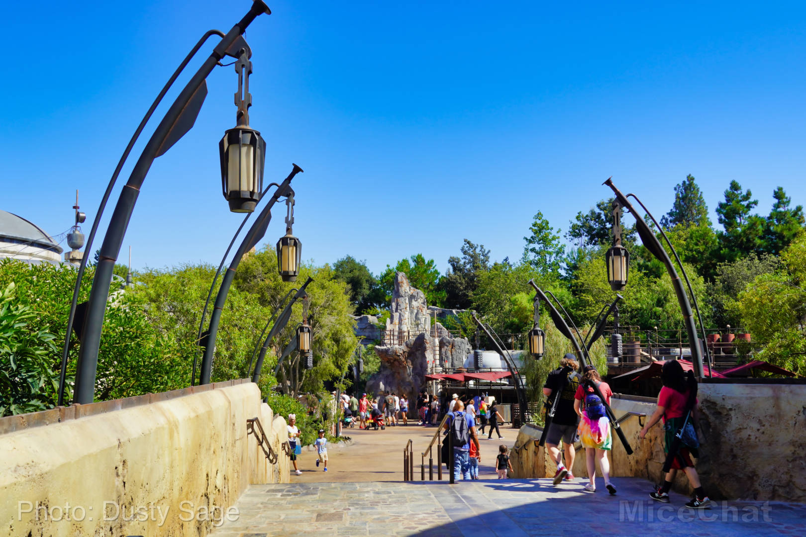 , Disneyland Update &#8211; Some Things Hot and Some Things Not