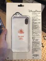 Dtech-phone-case-Baymax-peeking-over-back