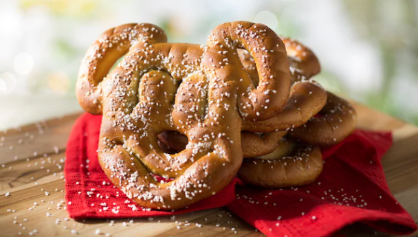 , Fab’s Five: Delicious Disneyland Snacks of All Time