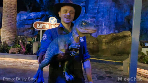 , Jurassic World The Ride a Splashing Success