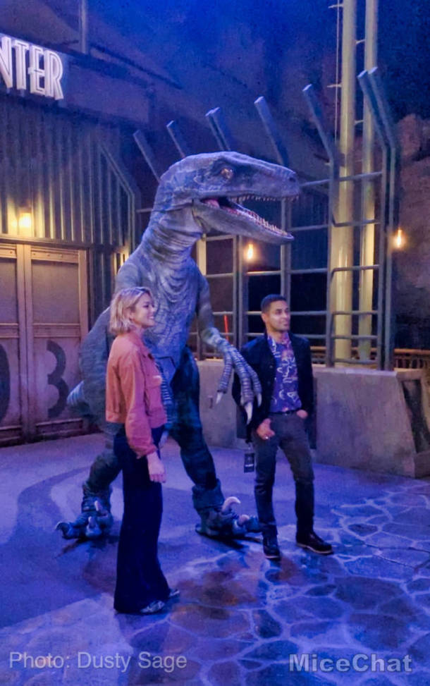 , Jurassic World The Ride a Splashing Success