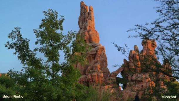 , Disneyland Resort Update: New Boo & Electric Too