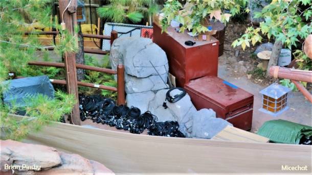 , Disneyland Update – Matterhorn Mischief, Train Trouble, and Haunted Happenings