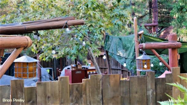 , Disneyland Update &#8211; Matterhorn Mischief, Train Trouble, and Haunted Happenings