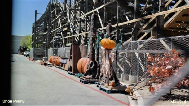 , Knott&#8217;s Berry Farm Update: From Berries to Scary