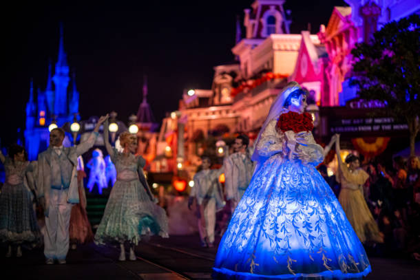 , Dateline Disney World: Sighting of the New Ghost Bride and Other Not-So-Scary Updates