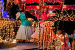Disneyland-Electrical-Parade-Royal-Court-Evil-Stepsisters