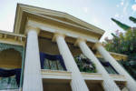 Disneyland-Haunted-Mansion-Front