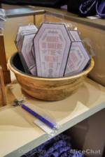 Disneyland-Haunted-Mansion-merch-DSC01727