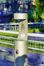 Disneyland-Tomorrowland-Refil-Station