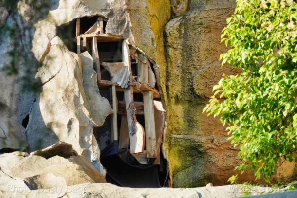 Matterhorn, Attention Bobsled Riders &#8211; Disneyland’s Matterhorn Closed Weekdays Through October for Refurbishment