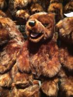 Rushin-River-Outfitters-bear-puppet-detail