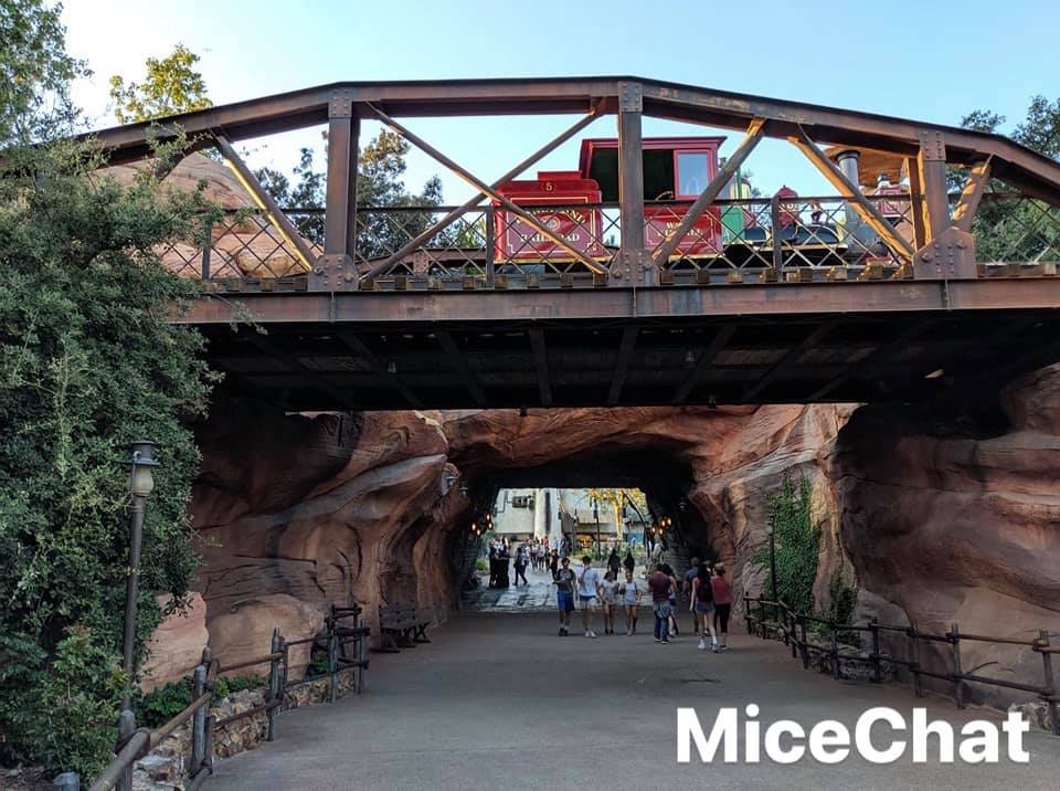 , Disneyland Update &#8211; Matterhorn Mischief, Train Trouble, and Haunted Happenings