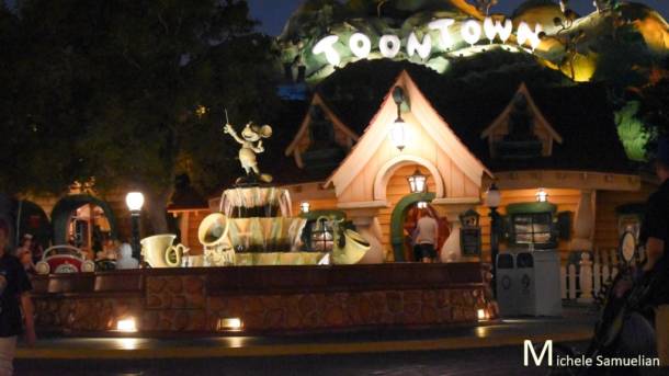 , Disneyland Update &#8211; The Bridge to Halloween Town