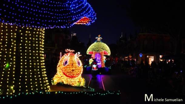 , Disneyland Update – The Bridge to Halloween Town