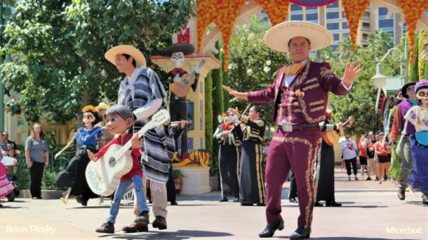 , Disneyland Update – Halloween Screams Into Disneyland