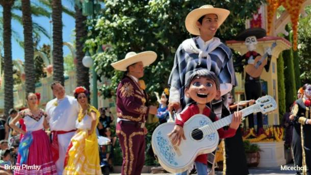 , Disneyland Update – Halloween Screams Into Disneyland