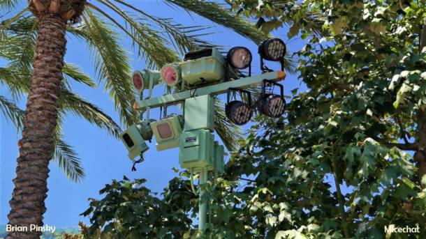 , Disneyland Update – Halloween Screams Into Disneyland