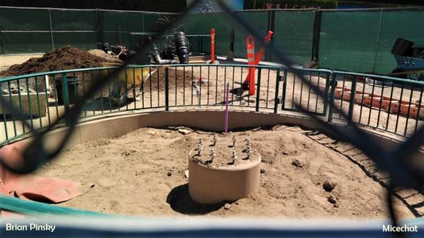 , Disneyland Update – The Bridge to Halloween Town