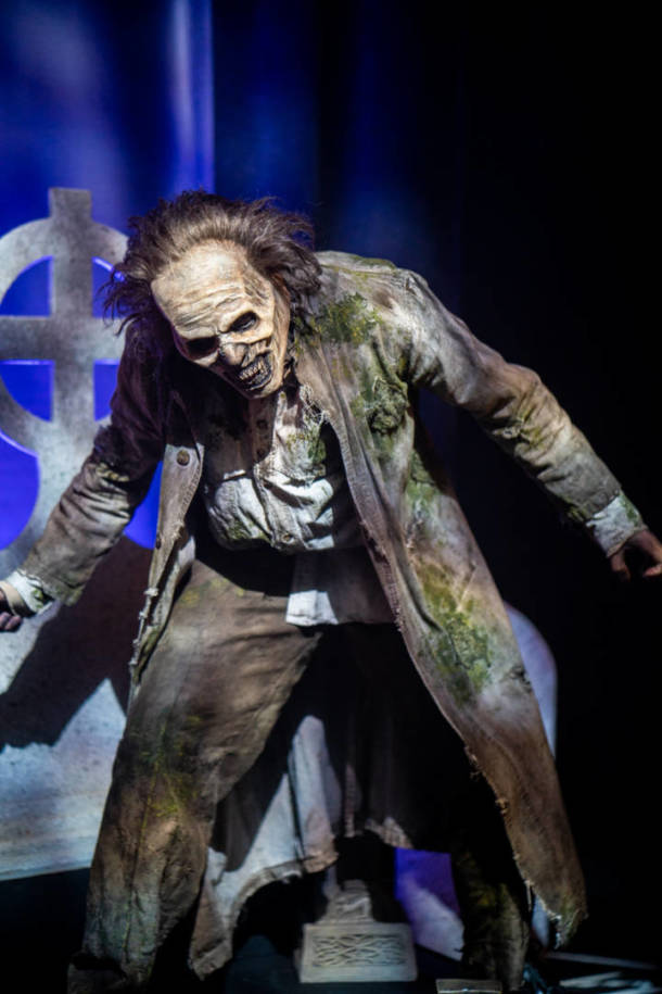, Universal Orlando Halloween Horror Nights Dazzling and Dastardly