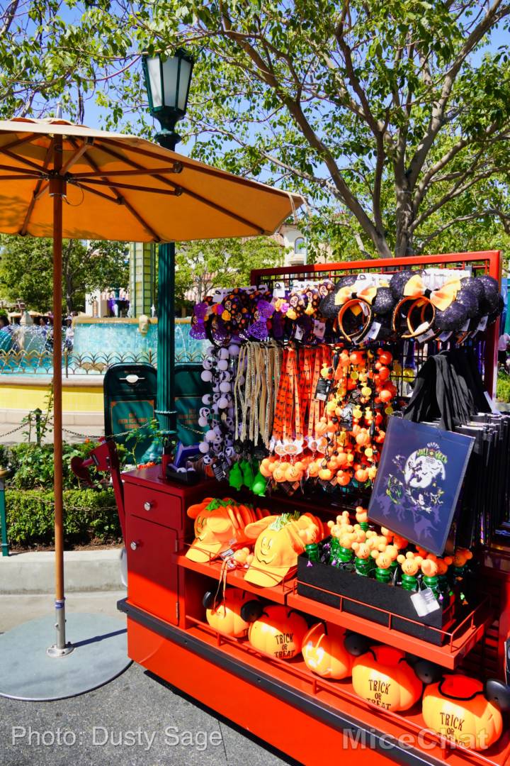 , Disneyland Update &#8211; Rocks Roll &#038; Halloween Gold