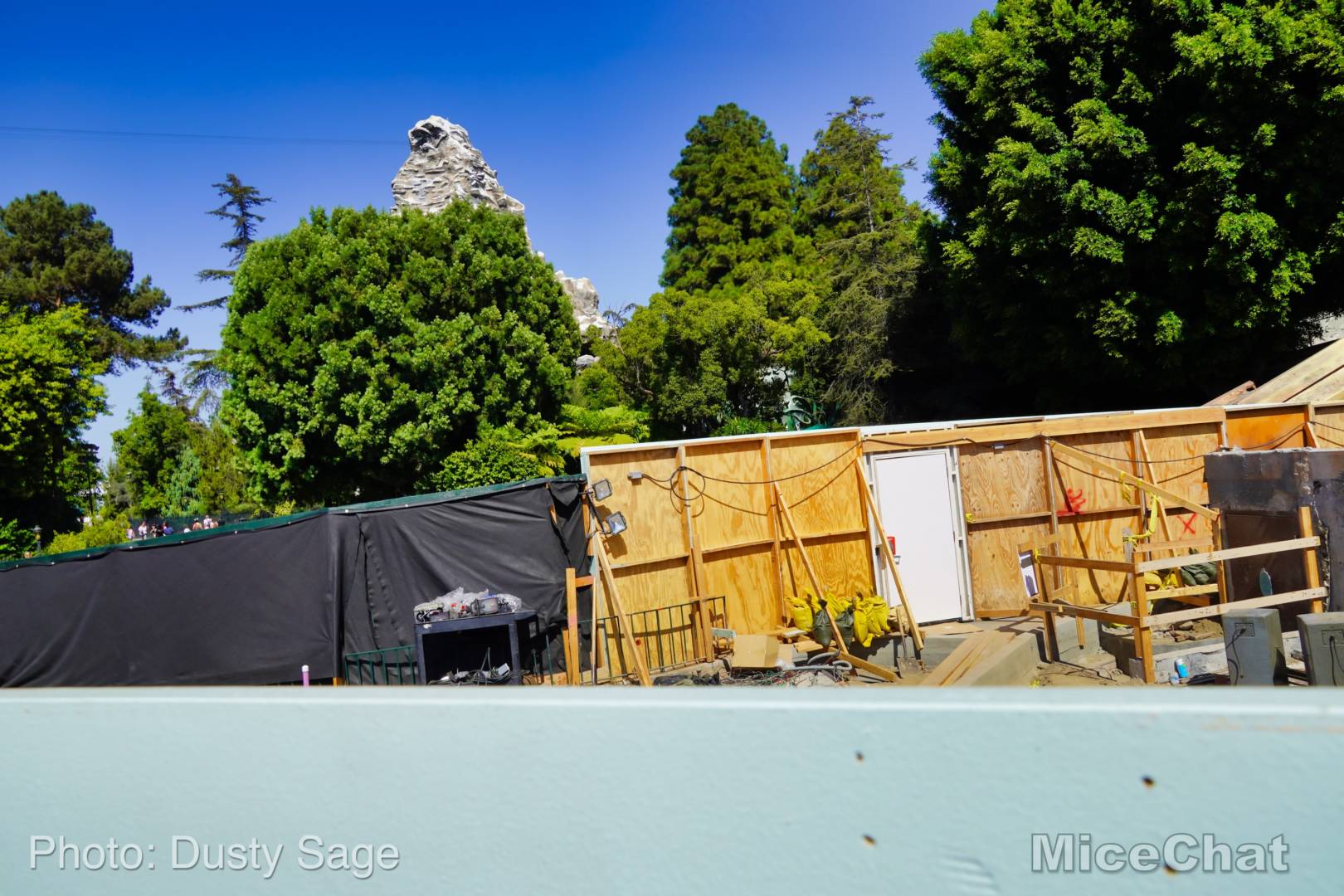 Disneyland Update - Rocks Roll & Halloween Gold