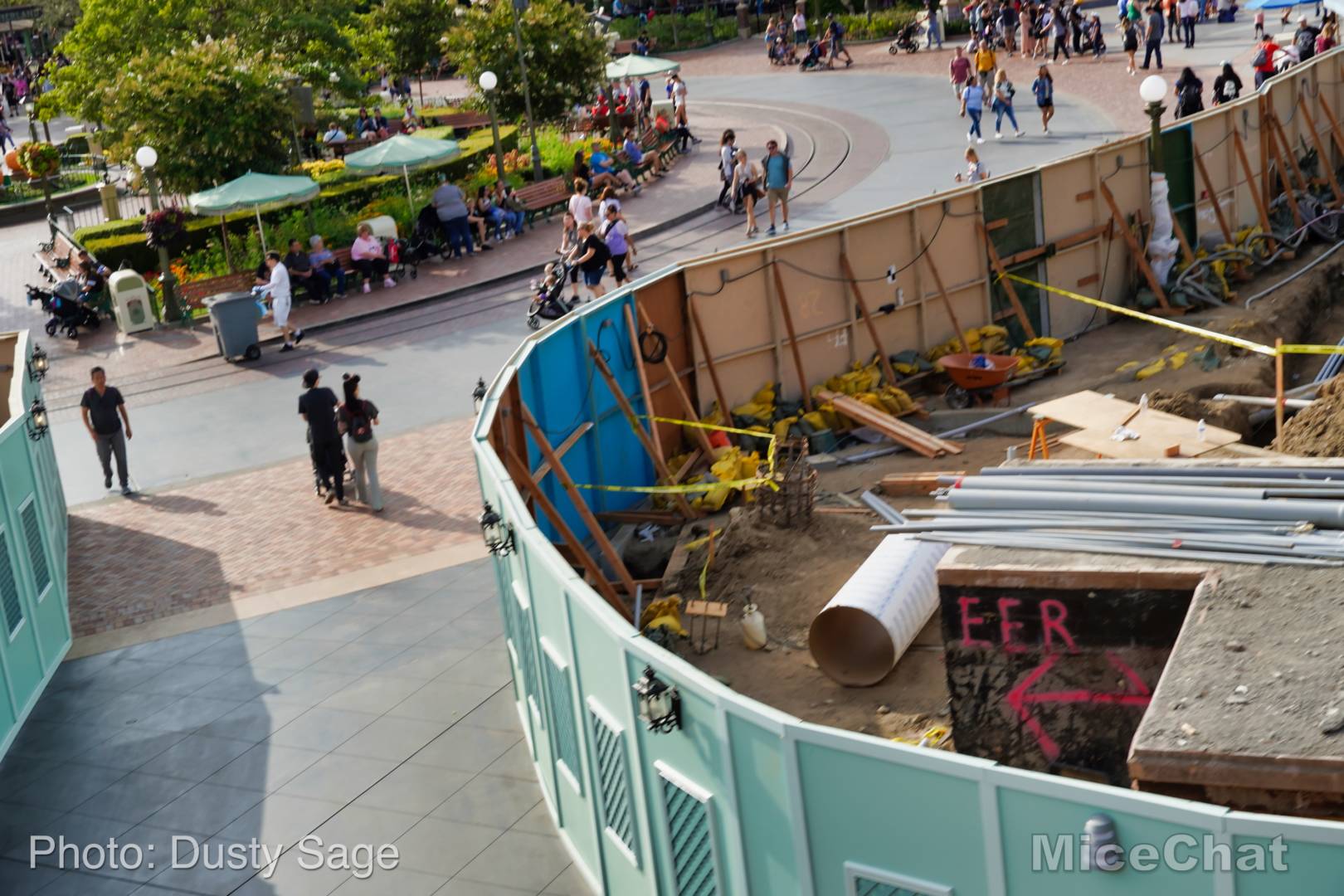 , Disneyland Update – Fantastic, Drastic & Unplugging a Classic