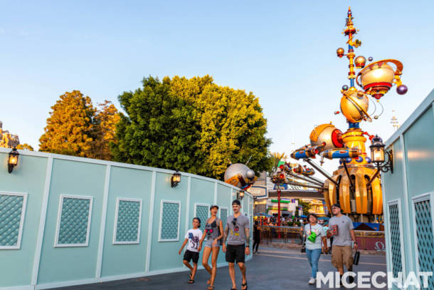 , Disneyland Update – The Bridge to Halloween Town