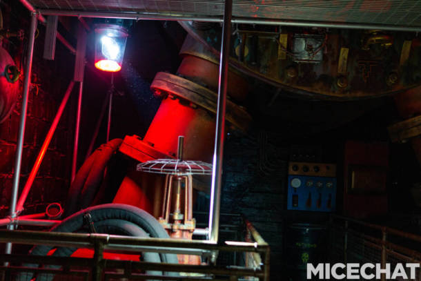 , Disneyland Update – The Bridge to Halloween Town