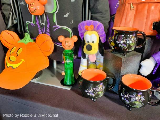 , Disneyland Update – The Bridge to Halloween Town