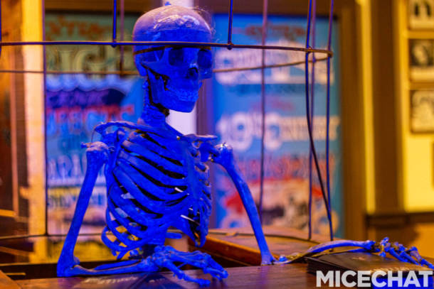 , The Fog Awaits: Your Guide to Knott’s Scary Farm Halloween Haunt 2022!
