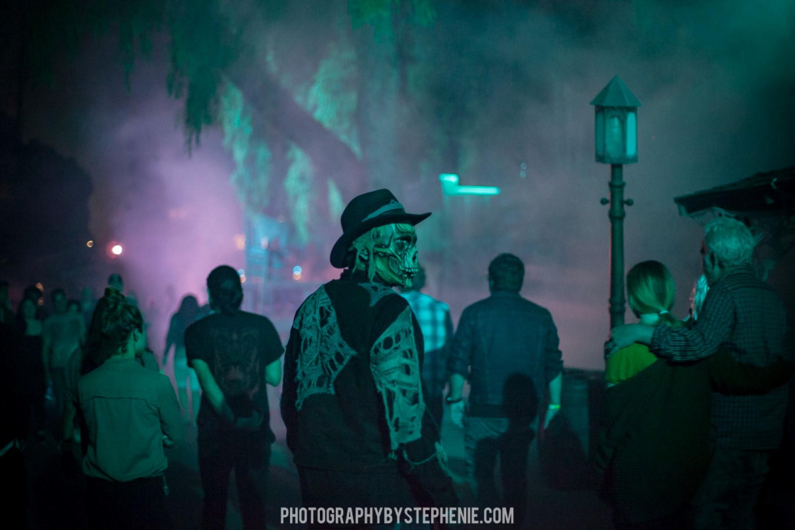 , Brave the Fog at Knott&#8217;s Scary Farm 2019