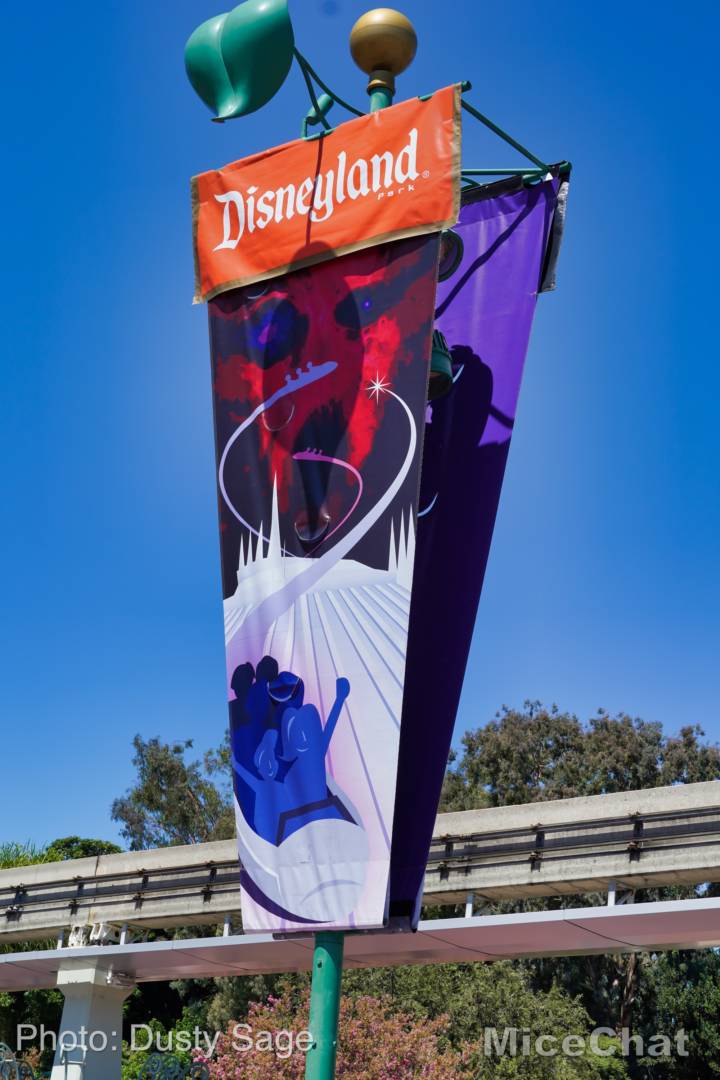 , Disneyland Update &#8211; Halloween Screams Into Disneyland