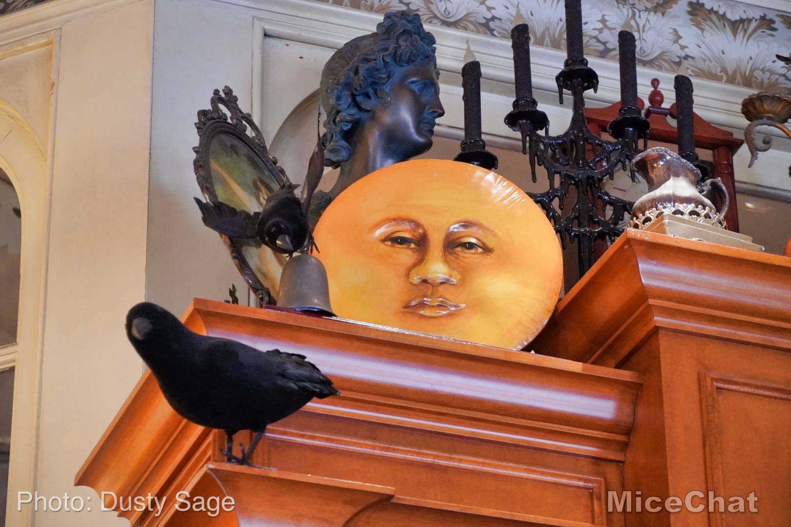 , Disneyland Update – Halloween Screams Into Disneyland