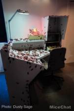 Universal-Hollywood-Halloween-News-Creep-Show-roaches