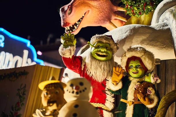 Universal Orlando Christmas, Universal Orlando Readies Holiday Mischief and Magic