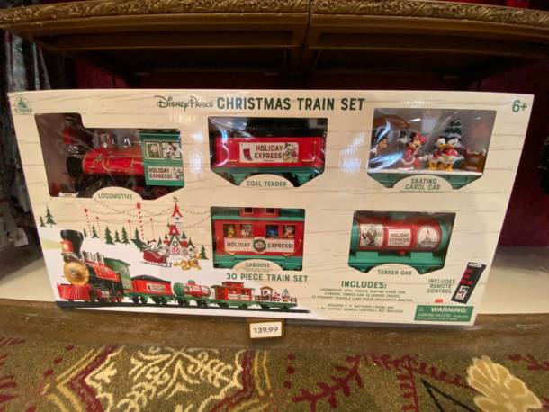 Disneyland Holiday Merchandise, First Look: New Holiday Merchandise at Disneyland Resort