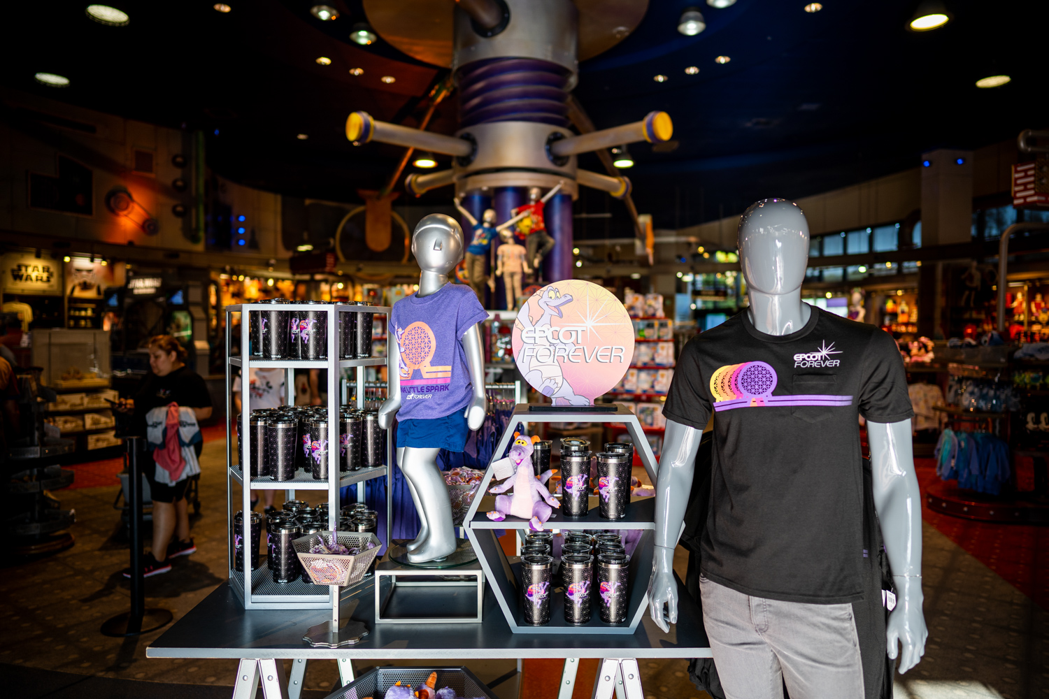 Epcot Forever, Epcot Forever Nightly Spectacular Ignites Nostalgia