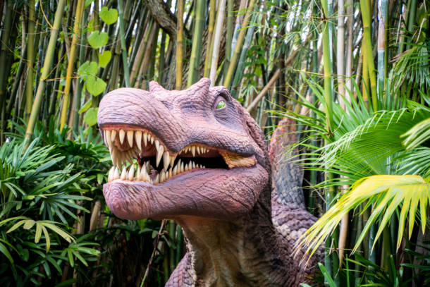 , Dateline Universal Orlando: A Tale of Bees and Dinosaurs