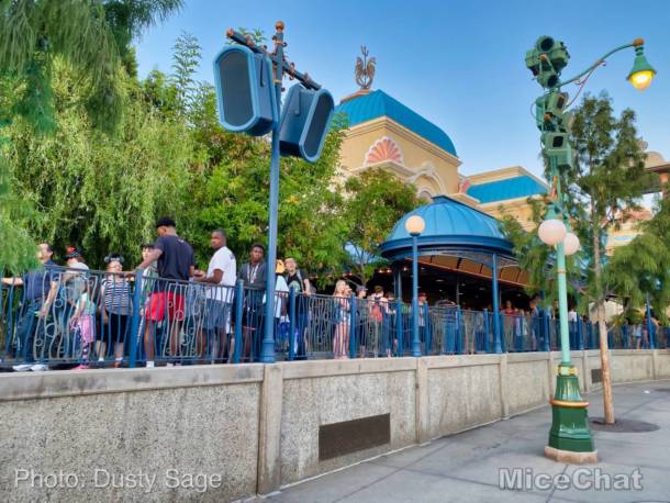 , Disneyland Update &#8211; Packed! Huge Crowds Return to Disneyland