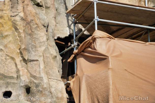 , Disneyland Update – Packed! Huge Crowds Return to Disneyland