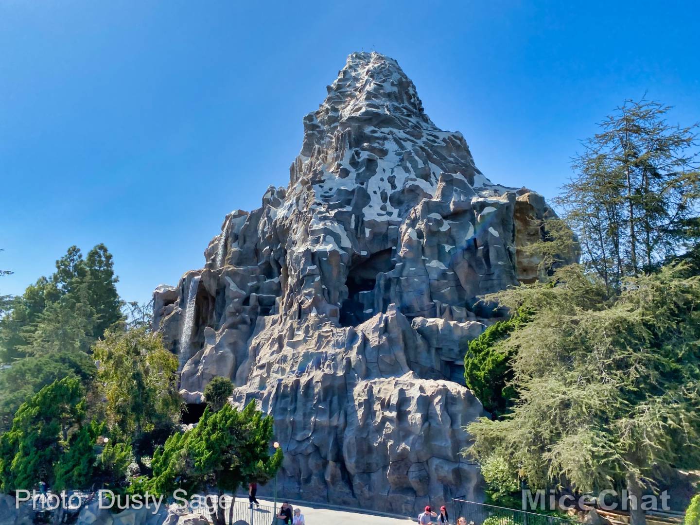 , Disneyland Update: Construction-O-Ween in the Parks